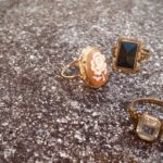 指輪のつける位置で変わる意味と効果