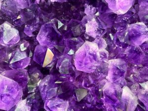 癒しのパワーストーン完全ガイド｜心を整え、安らぎをもたらす天然石の力