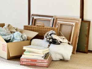 “手放す勇気”が開運を呼ぶ｜断捨離のスピリチュアル効果